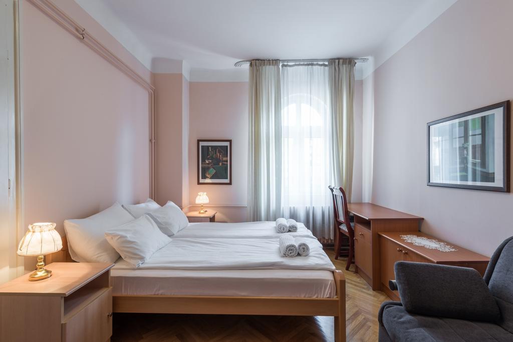 Central Belgrade Apartments 1 الغرفة الصورة